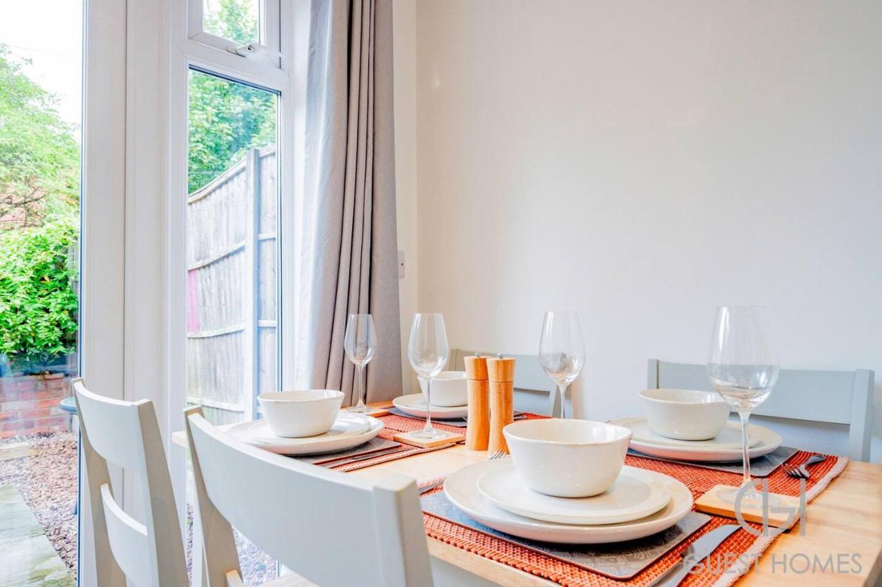 Guest Homes I Friar Street Flat Херефорд Экстерьер фото