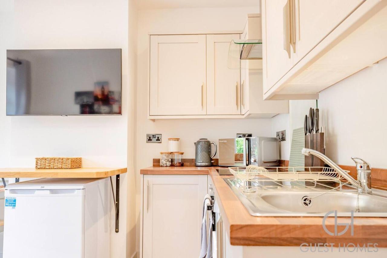 Guest Homes I Friar Street Flat Херефорд Экстерьер фото